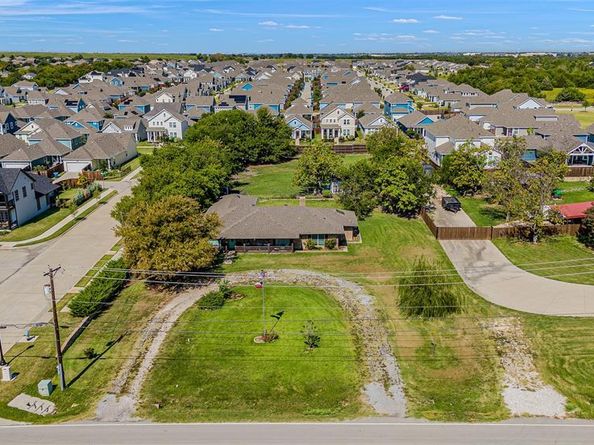 3713  Hickox Road , Rowlett Texas 75089