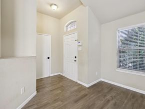804  Bahar Court , Arlington Texas 76010