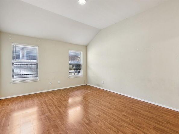 804  Bahar Court , Arlington Texas 76010