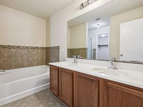 804  Bahar Court , Arlington Texas 76010