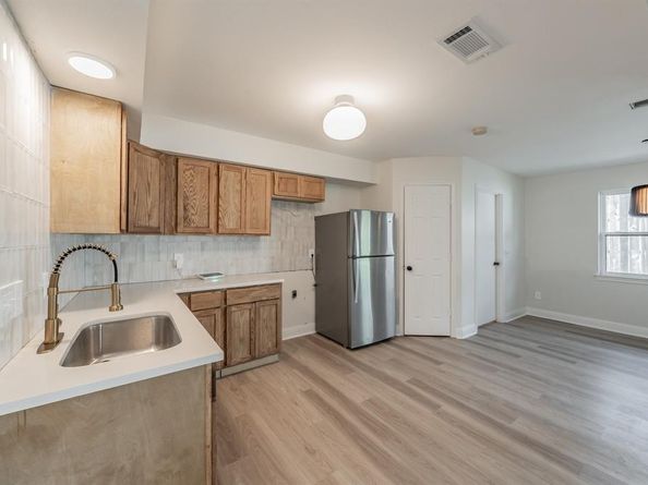 1946  Chesham Drive , Carrollton Texas 75007