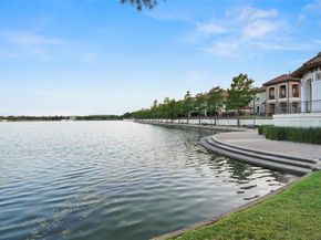 6748  Plaza Viaduct , Irving Texas 75039
