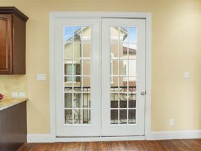 6748  Plaza Viaduct , Irving Texas 75039