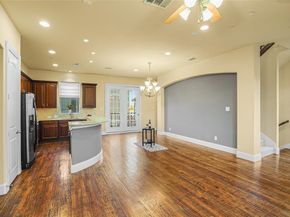 6748  Plaza Viaduct , Irving Texas 75039