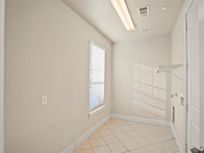 6748  Plaza Via  , Irving Texas 75039