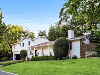1419  Yakimo Drive 
