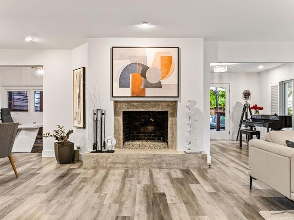 1419  Yakimo Drive , Dallas Texas 75208