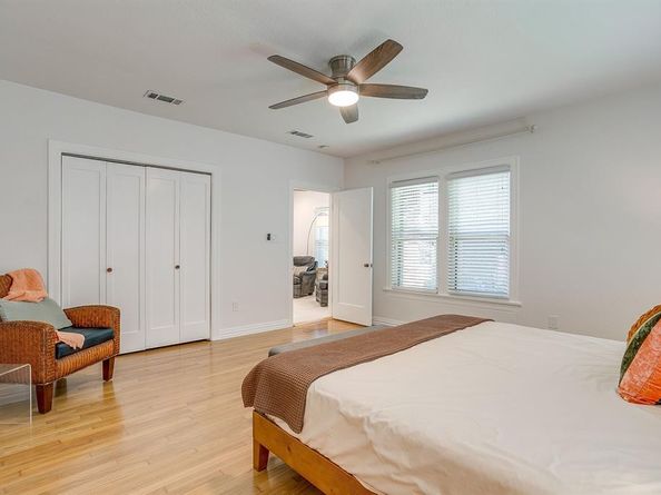 3001  Willing Avenue , Fort Worth Texas 76110