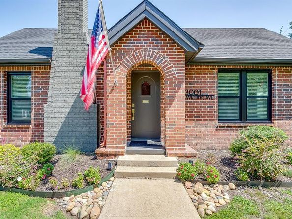 3001  Willing Avenue , Fort Worth Texas 76110