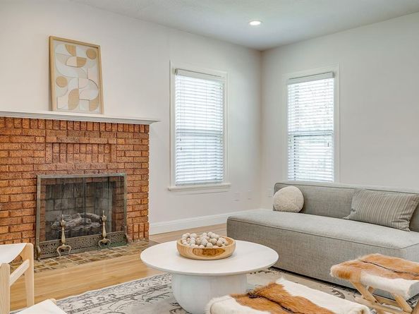 3001  Willing Avenue , Fort Worth Texas 76110