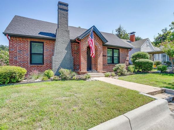 3001  Willing Avenue , Fort Worth Texas 76110