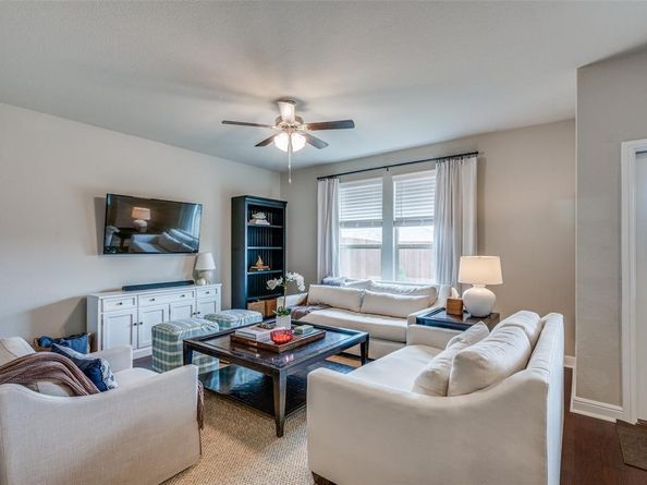 1112  Napier Way , Fort Worth Texas 76247