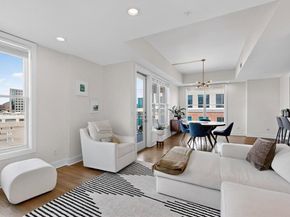 5055  Addison Circle  736, Addison Texas 75001