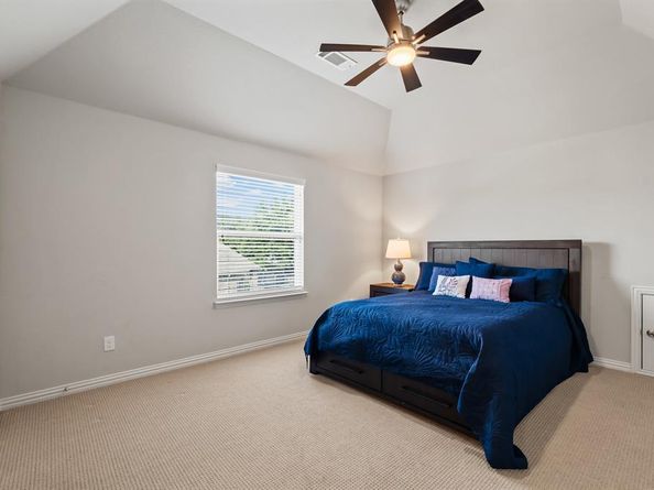 3841  Belle Way , Corinth Texas 76208