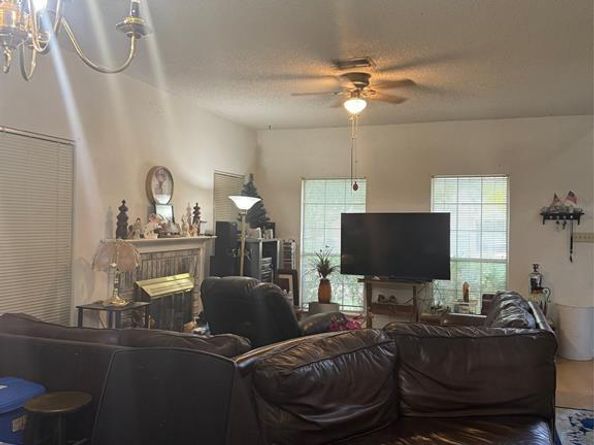 7516  lake arrowhead dr  , Fort Worth Texas 76137