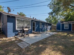 704  Clover Park Drive , Arlington Texas 76013