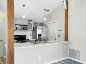 1404  Thackery Drive , Arlington Texas 76018