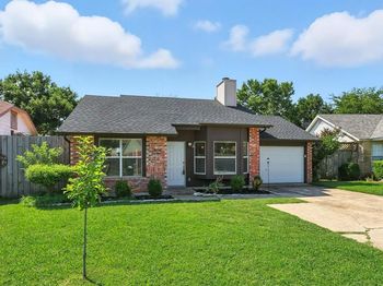 1404  Thackery Drive 
