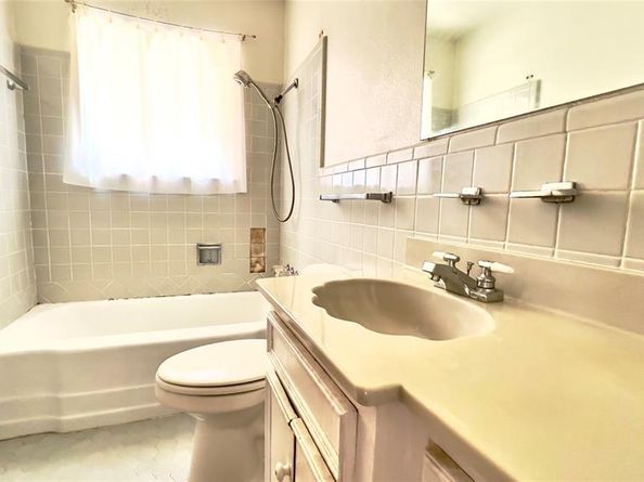 4505  Mark Trail Way , Dallas Texas 75232