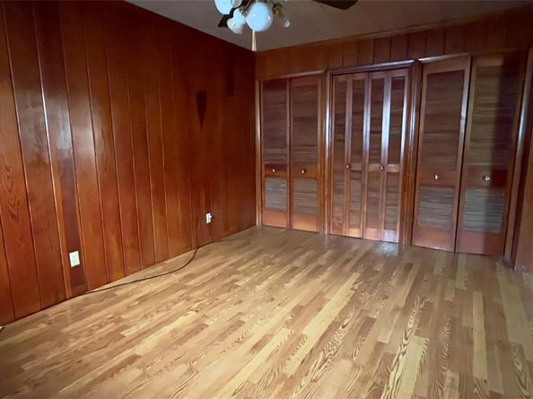4505  Mark Trail Way , Dallas Texas 75232