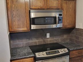 4317  Hartford Street  109, Dallas Texas 75219