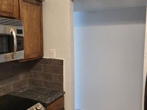 4317  Hartford Street  109, Dallas Texas 75219