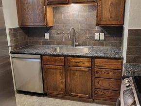 4317  Hartford Street  109, Dallas Texas 75219