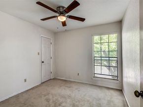 5401  Whisper Glen Drive , Arlington Texas 76017