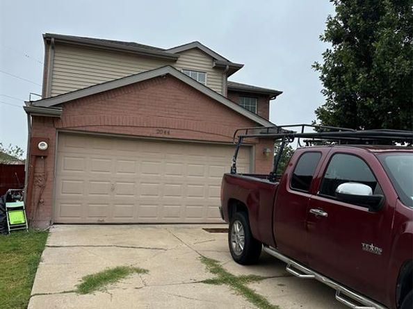 2044  Talon Drive , Lewisville Texas 75077