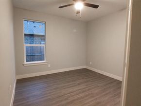 1745  Avenue C  , Grand Prairie Texas 75051
