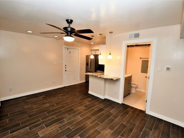 9821  Walnut Street  303, Dallas Texas 75243