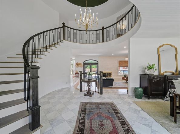 210 E Northgate Drive , Irving Texas 75062