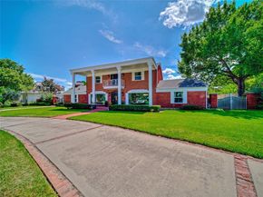 210 E Northgate Drive , Irving Texas 75062