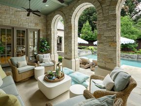 6223  Park Lane , Dallas Texas 75225