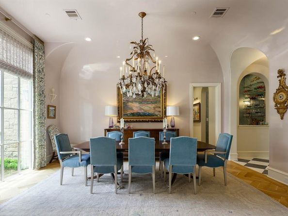 6223  Park Lane , Dallas Texas 75225