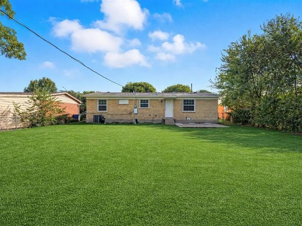 3211  Gus Thomasson Road , Dallas Texas 75228