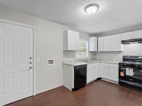 3211  Gus Thomasson Road , Dallas Texas 75228