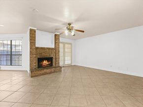 16301  Ledgemont Lane  109, Addison Texas 75001