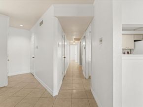 16301  Ledgemont Lane  109, Addison Texas 75001