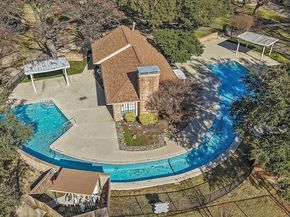 16301  Ledgemont Lane  109, Addison Texas 75001