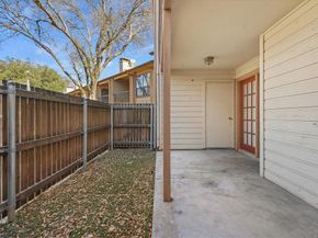 16301  Ledgemont Lane  109, Addison Texas 75001