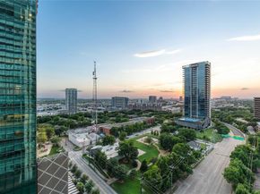 2900  McKinnon Street  1503, Dallas Texas 75201