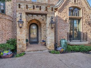 715  Winding Bend Circle , Highland Village Texas 75077