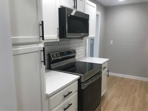 1924  Oak Hill Circle  , Dallas Texas 75217