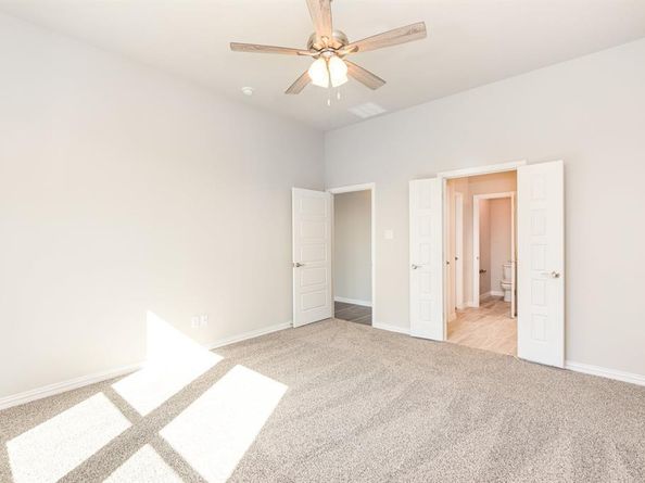 2600  Donella Drive , Denton Texas 76207