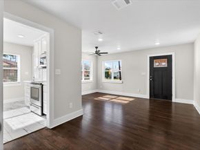 806  Denton  , Denton Texas 76201