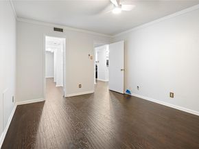 4323  Brown Street  139, Dallas Texas 75219