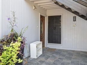 4323  Brown Street  139, Dallas Texas 75219