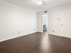 4323  Brown Street  139, Dallas Texas 75219