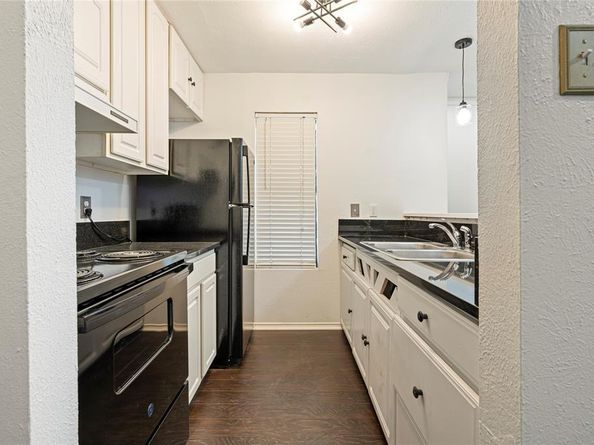 4323  Brown Street  139, Dallas Texas 75219